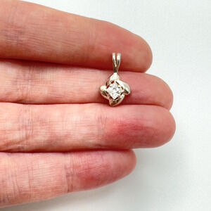 Sterling Silver Pendant Cubic Zirconia CZ Solitaire Dainty Feminine 1.43g